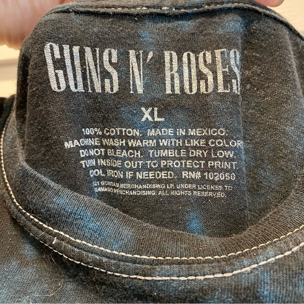 Blue Tie Dye Guns N' Roses Graphic T-Shirt Size XL - Picture 3 of 6